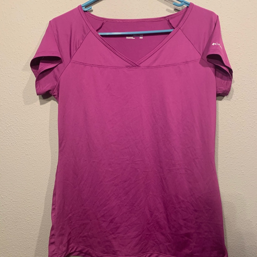 Womens purple Columbia tee